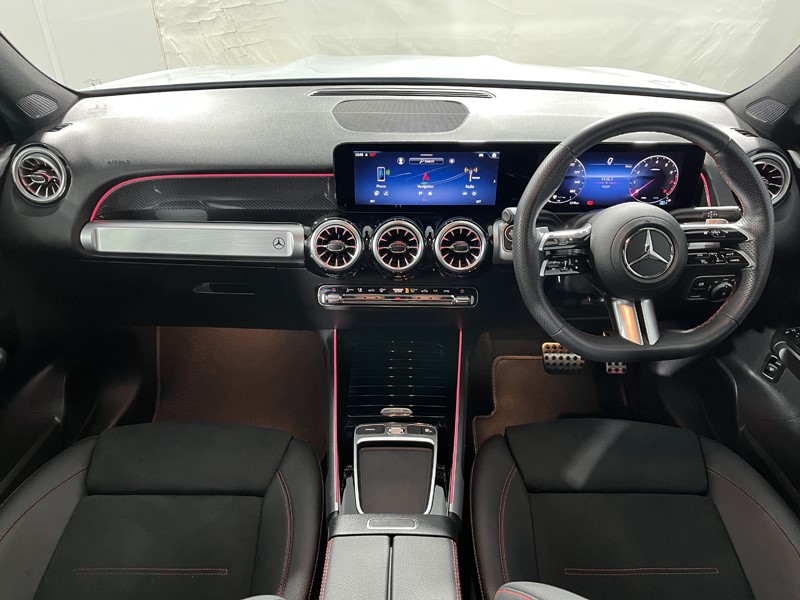 2024 (24) MERCEDES-BENZ GLB 200 AMG Line Premium Plus 5dr 7G-Tronic 5391874