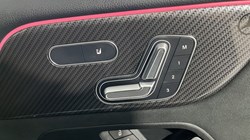 2024 (24) MERCEDES-BENZ GLB 200 AMG Line Premium Plus 5dr 7G-Tronic 5391897