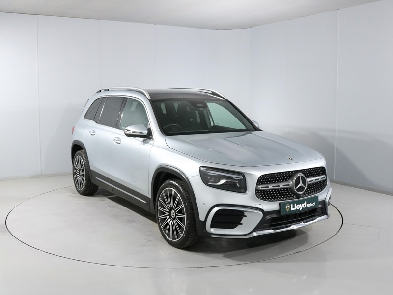 2024 (24) MERCEDES-BENZ GLB 200 AMG Line Premium Plus 5dr 7G-Tronic
