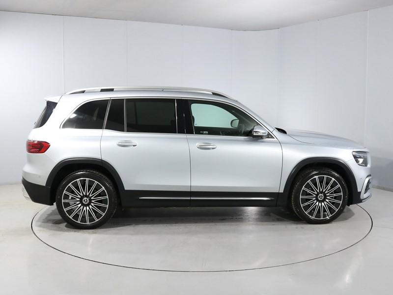 2024 (24) MERCEDES-BENZ GLB 200 AMG Line Premium Plus 5dr 7G-Tronic 5391873