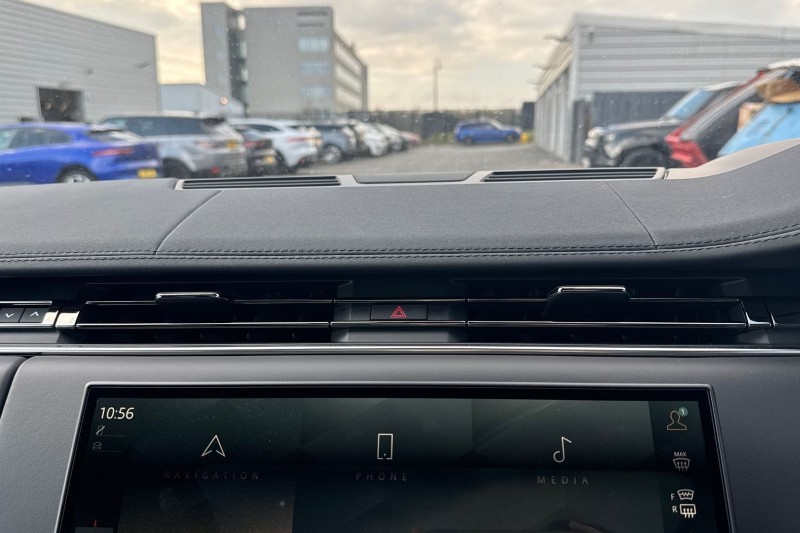  LAND ROVER RANGE ROVER 3.0 D300 HSE 4dr Auto 5134388