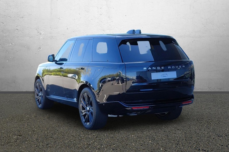  LAND ROVER RANGE ROVER 3.0 D300 HSE 4dr Auto