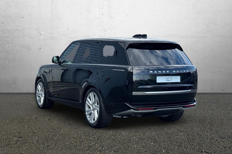  LAND ROVER RANGE ROVER 3.0 D300 HSE 4dr Auto