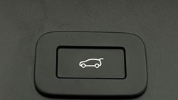 2025 (74) LAND ROVER RANGE ROVER EVOQUE 2.0 D200 Edition 5dr Auto 4963658