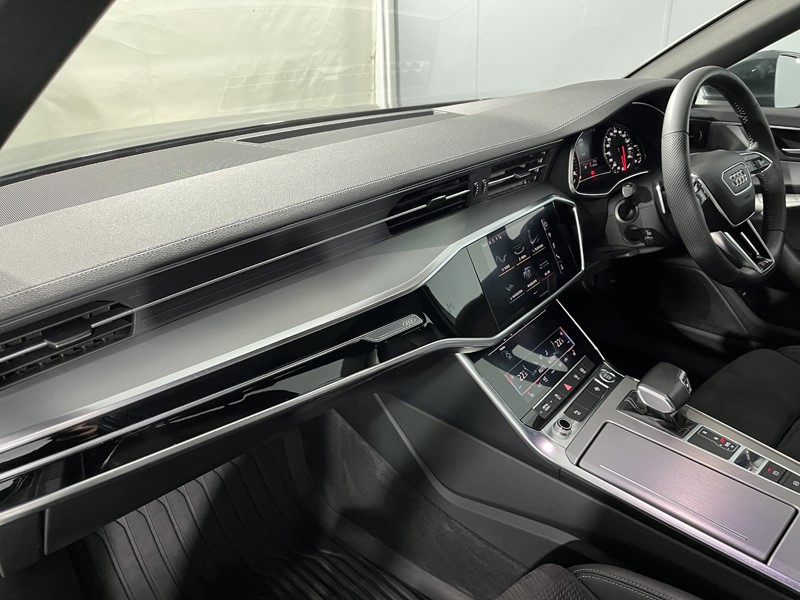 2019 (19) AUDI A6 40 TDI S Line 4dr S Tronic 5403265