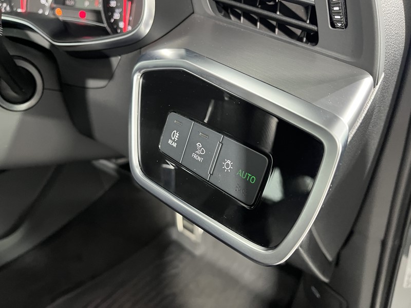 2019 (19) AUDI A6 40 TDI S Line 4dr S Tronic 5403279