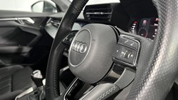 2020 (70) AUDI A3 35 TFSI S Line 5dr 5413564