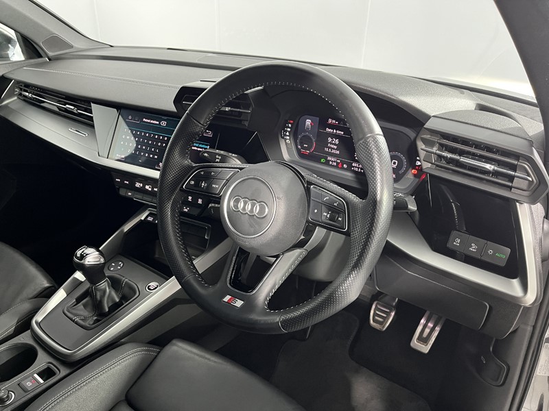 2020 (70) AUDI A3 35 TFSI S Line 5dr 5413549