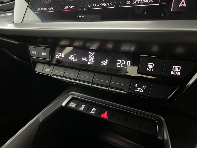 2020 (70) AUDI A3 35 TFSI S Line 5dr 5413572
