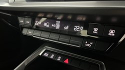 2020 (70) AUDI A3 35 TFSI S Line 5dr 5413572