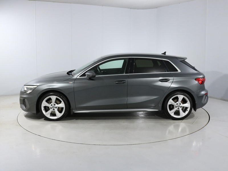 2020 (70) AUDI A3 35 TFSI S Line 5dr 5413588