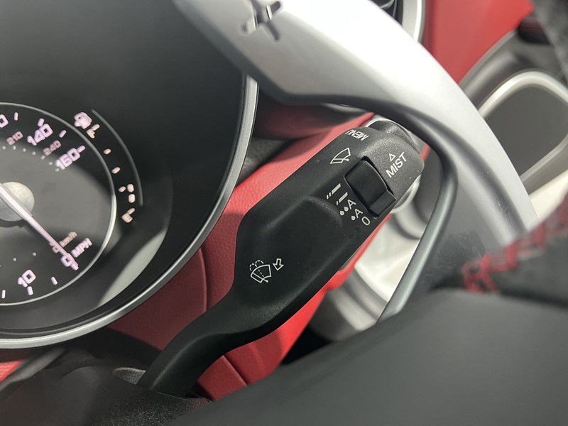 2021 (71) ALFA ROMEO GIULIA 2.0 TB 280 Veloce [Performance brake] 4dr Auto 5409605