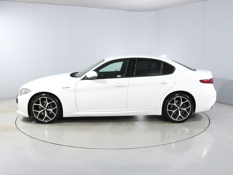 2021 (71) ALFA ROMEO GIULIA 2.0 TB 280 Veloce [Performance brake] 4dr Auto 5409624