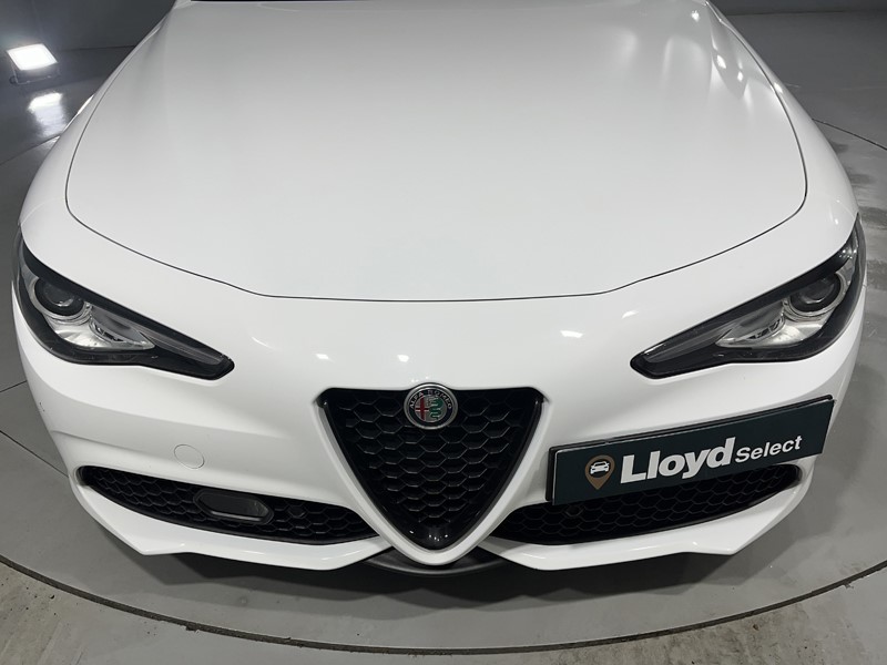 2021 (71) ALFA ROMEO GIULIA 2.0 TB 280 Veloce [Performance brake] 4dr Auto 5409618