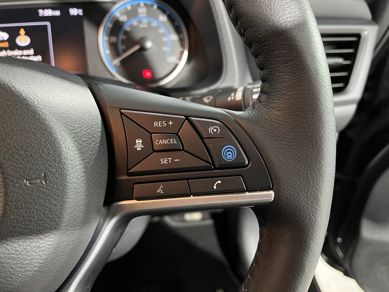 2021 (71) NISSAN LEAF 160kW e PLUS Tekna 62kWh 5dr Auto 5401204