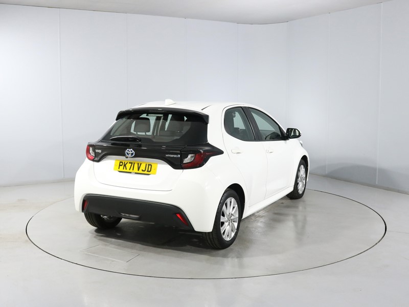2021 (71) TOYOTA YARIS 1.5 Hybrid Icon 5dr CVT 5414587