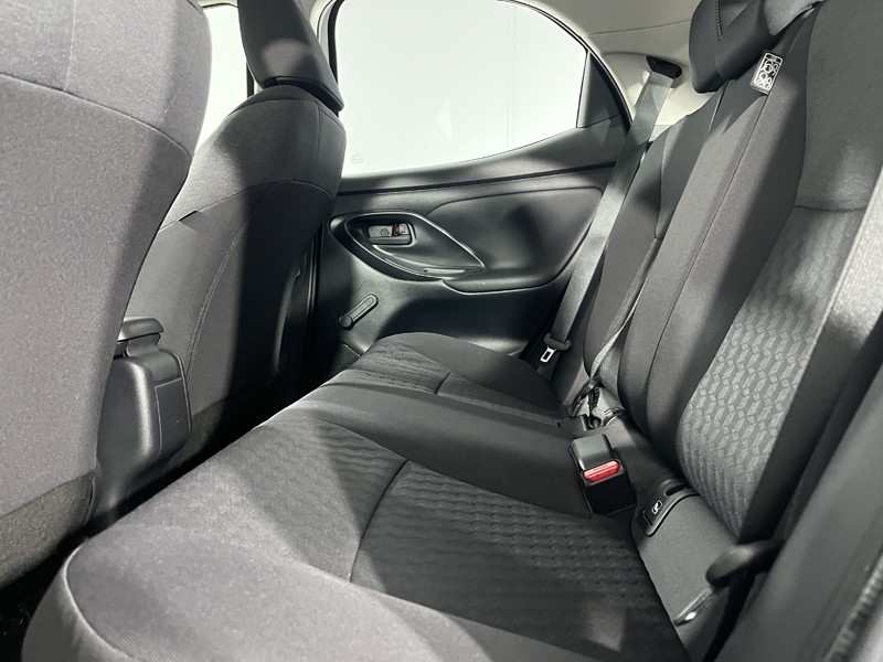 2021 (71) TOYOTA YARIS 1.5 Hybrid Icon 5dr CVT 5414580