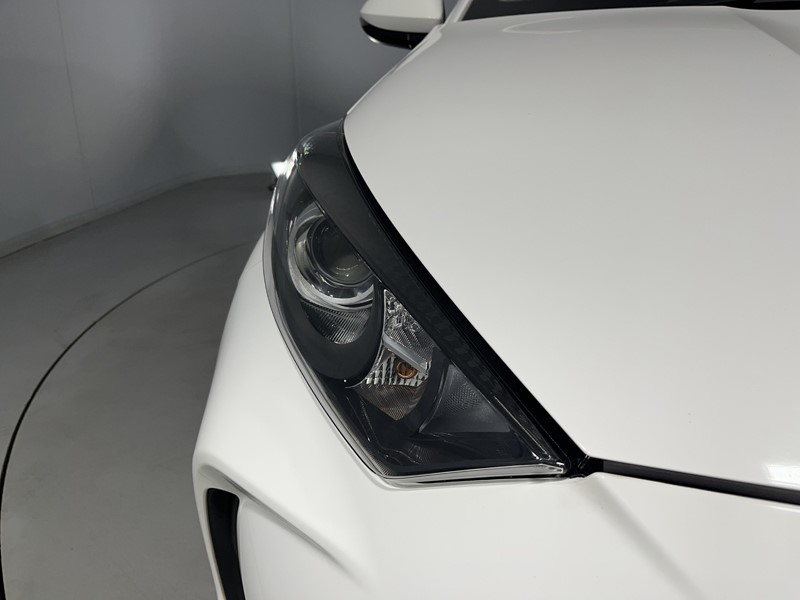 2021 (71) TOYOTA YARIS 1.5 Hybrid Icon 5dr CVT 5414582