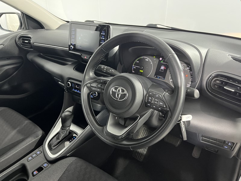 2021 (71) TOYOTA YARIS 1.5 Hybrid Icon 5dr CVT 5414553