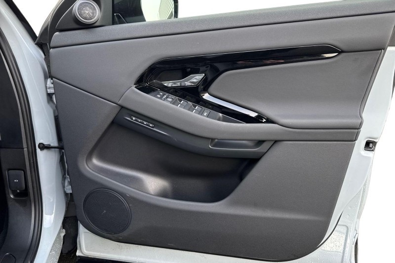 2025 (74) LAND ROVER RANGE ROVER EVOQUE 1.5 P270e S 5dr Auto 4996204