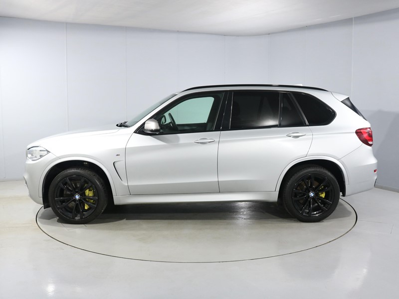 2018 (18) BMW X5 xDrive M50d 5dr Auto 5433213