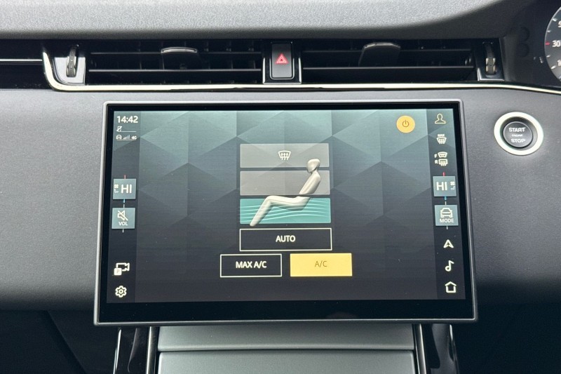 2025 (74) LAND ROVER RANGE ROVER EVOQUE 1.5 P270e S 5dr Auto 4960791