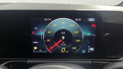 2021 (21) MERCEDES-BENZ GLA 200 AMG Line Executive 5dr Auto 5686484