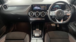 2021 (21) MERCEDES-BENZ GLA 200 AMG Line Executive 5dr Auto 5686479