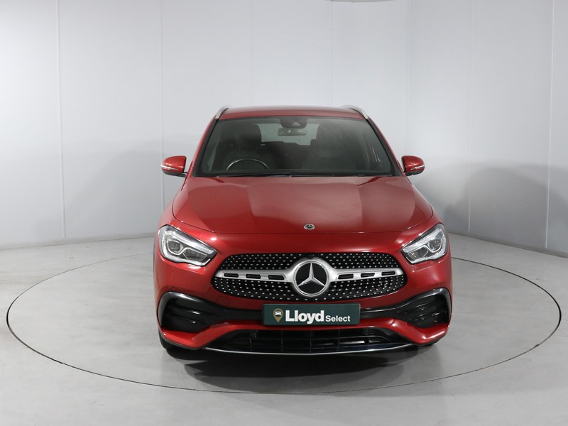 2021 (21) MERCEDES-BENZ GLA 200 AMG Line Executive 5dr Auto 5686491