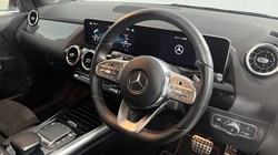 2021 (21) MERCEDES-BENZ GLA 200 AMG Line Executive 5dr Auto 5686481