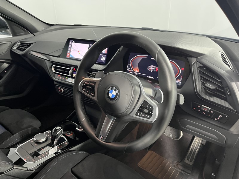 2021 (21) BMW 1 SERIES M135i xDrive 5dr Step Auto 5449186