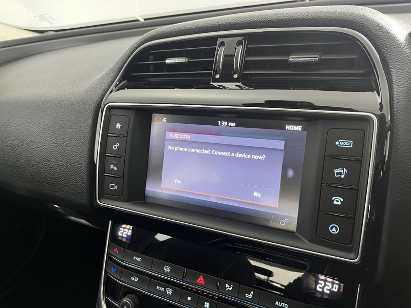 2017 (17) JAGUAR XE 2.0d [180] Prestige 4dr Auto 5506847