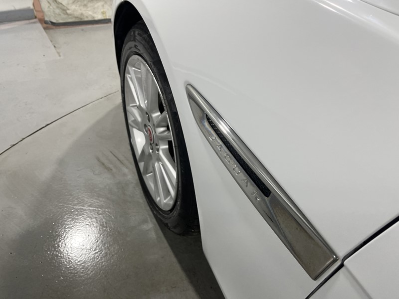 2017 (17) JAGUAR XE 2.0d [180] Prestige 4dr Auto 5466128