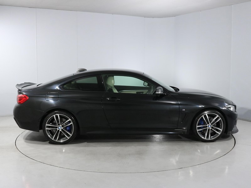 2019 (19) BMW 4 SERIES 420d [190] M Sport 2dr Auto [Professional Media] 5445766