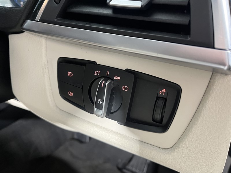 2019 (19) BMW 4 SERIES 420d [190] M Sport 2dr Auto [Professional Media] 5445785