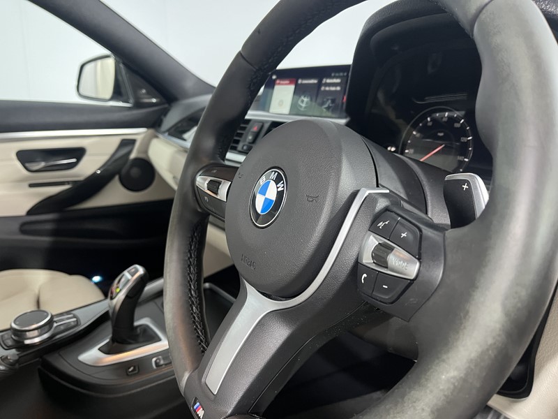 2019 (19) BMW 4 SERIES 420d [190] M Sport 2dr Auto [Professional Media] 5445786