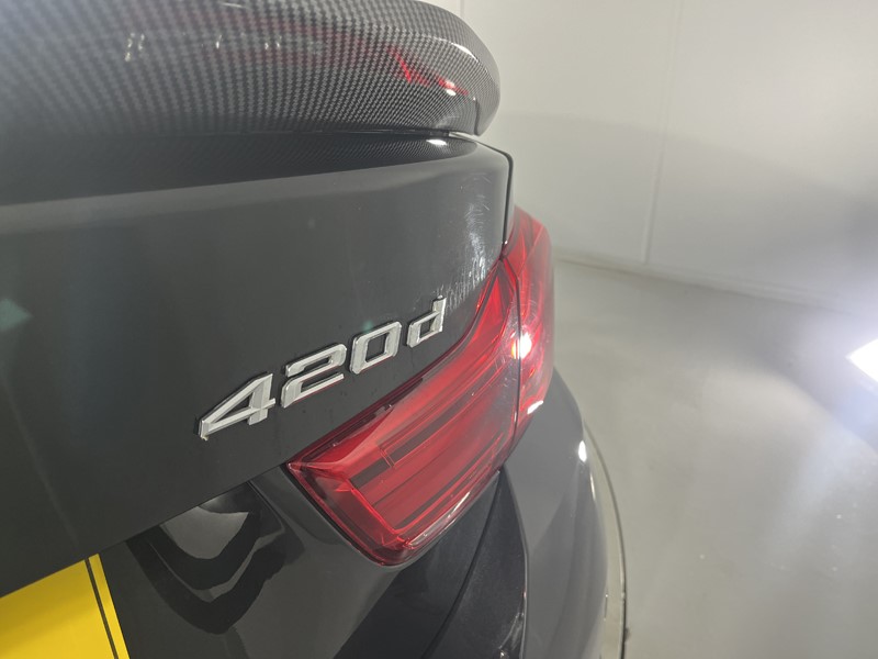 2019 (19) BMW 4 SERIES 420d [190] M Sport 2dr Auto [Professional Media] 5445807