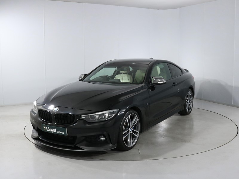 2019 (19) BMW 4 SERIES 420d [190] M Sport 2dr Auto [Professional Media] 5445808