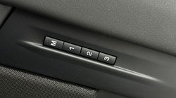 2025 (74) LAND ROVER RANGE ROVER EVOQUE 1.5 P270e Dynamic SE 5dr Auto 4995246