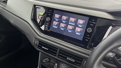 2019 (69) VOLKSWAGEN POLO 1.0 TSI 95 SE 5dr 5448975
