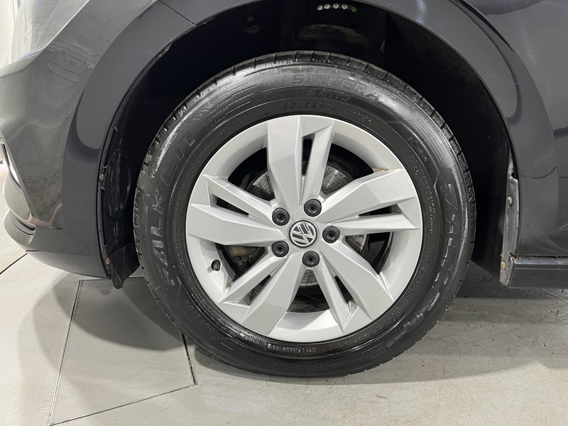 2019 (69) VOLKSWAGEN POLO 1.0 TSI 95 SE 5dr 5448981