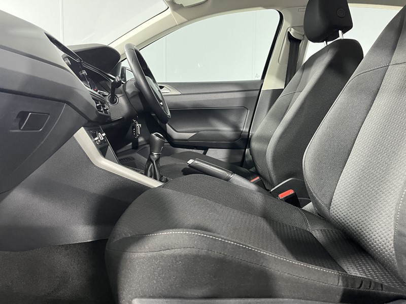 2019 (69) VOLKSWAGEN POLO 1.0 TSI 95 SE 5dr 5448997