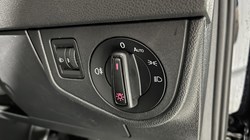 2019 (69) VOLKSWAGEN POLO 1.0 TSI 95 SE 5dr 5448986