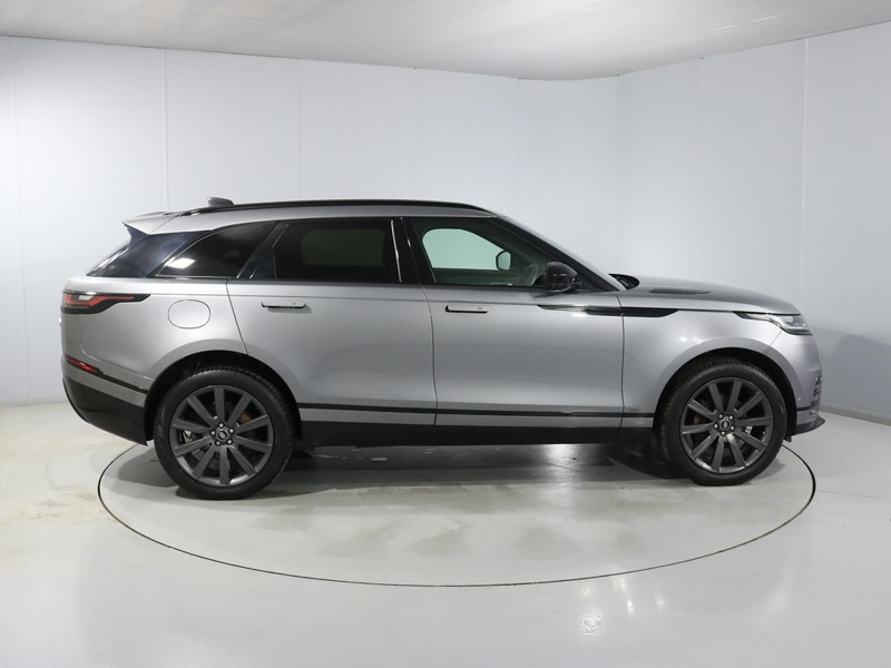 2020 (70) LAND ROVER RANGE ROVER VELAR 2.0 D240 R-Dynamic HSE 5dr Auto 5476118