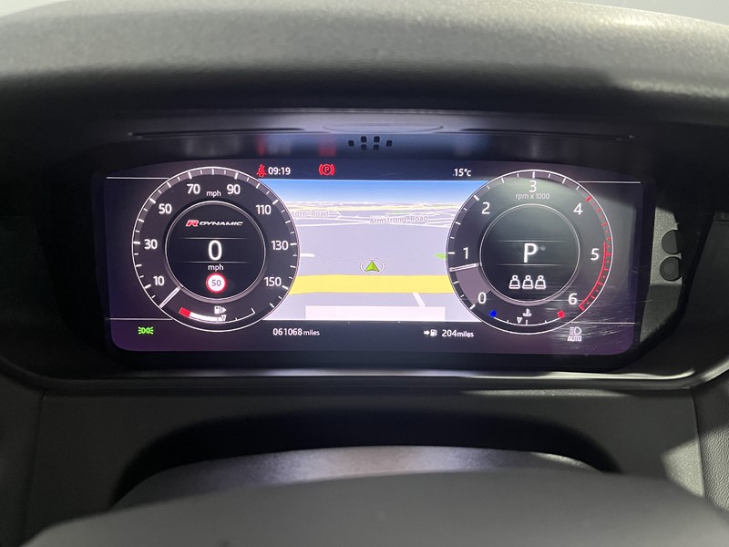 2020 (70) LAND ROVER RANGE ROVER VELAR 2.0 D240 R-Dynamic HSE 5dr Auto 5476124