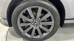 2020 (70) LAND ROVER RANGE ROVER VELAR 2.0 D240 R-Dynamic HSE 5dr Auto 5476129