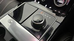 2020 (70) LAND ROVER RANGE ROVER VELAR 2.0 D240 R-Dynamic HSE 5dr Auto 5476125