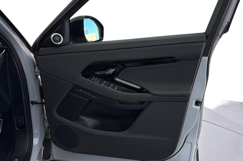 2025 (74) LAND ROVER RANGE ROVER EVOQUE 1.5 P270e Dynamic SE 5dr Auto 4961401