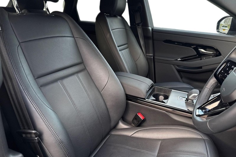 2025 (74) LAND ROVER RANGE ROVER EVOQUE 1.5 P270e Dynamic SE 5dr Auto 4961405