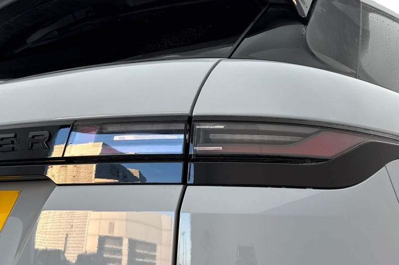 2025 (74) LAND ROVER RANGE ROVER EVOQUE 1.5 P270e Dynamic SE 5dr Auto 4961424